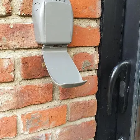 דירה Gary - Cosy, Et Jardin Privatif A 4 Min De Cambrai Awoingt