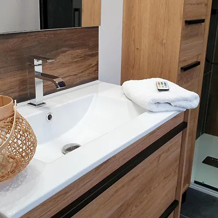 Gary - Cosy, Et Jardin Privatif A 4 Min De Cambrai * Awoingt