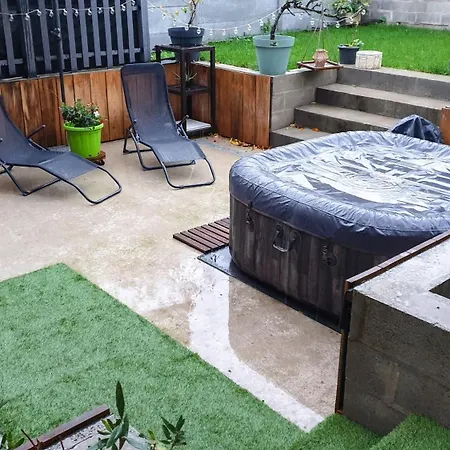 Gary - Cosy, Et Jardin Privatif A 4 Min De Cambrai Awoingt