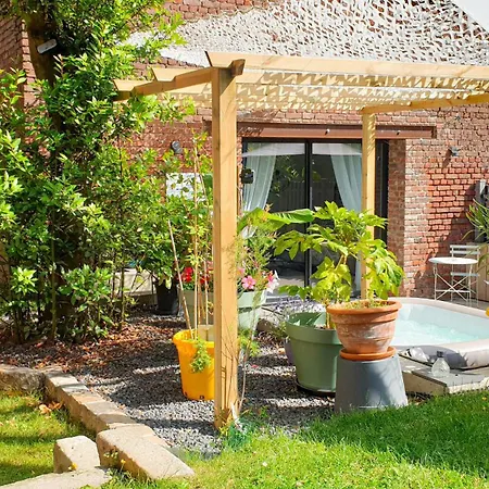 Appartement Gary - Cosy, Et Jardin Privatif à 4 Min De Cambrai *